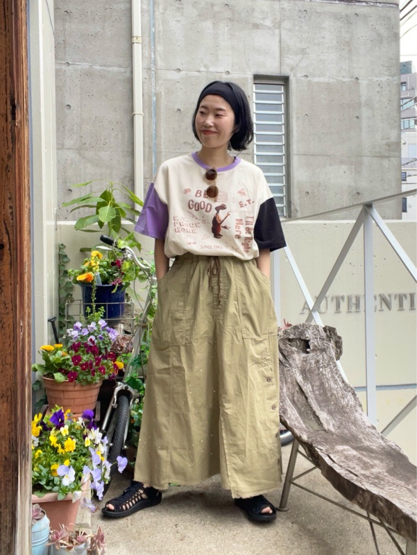 E.T.ドルマンTee×リメイク風スカート
